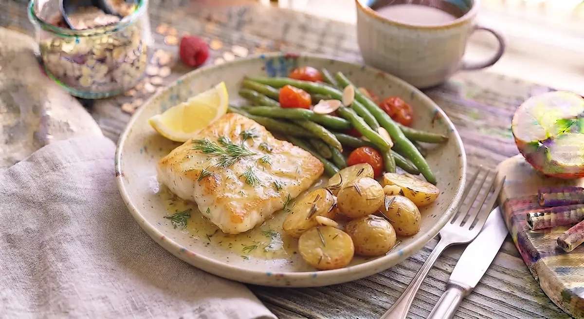 Pan-Seared Cod with Green Beans & New Potatoes